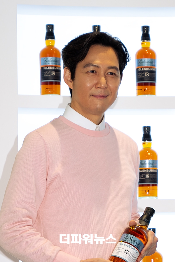 이정재, 팝업 스토어 행사 현장