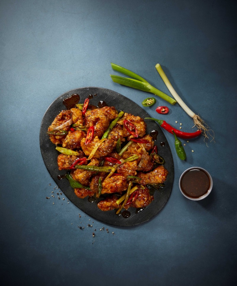 BBQ, 황올한 깐풍치킨 출시