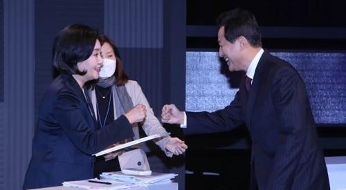 1차토론 박영선 오세훈 후보(사진=연합뉴스)