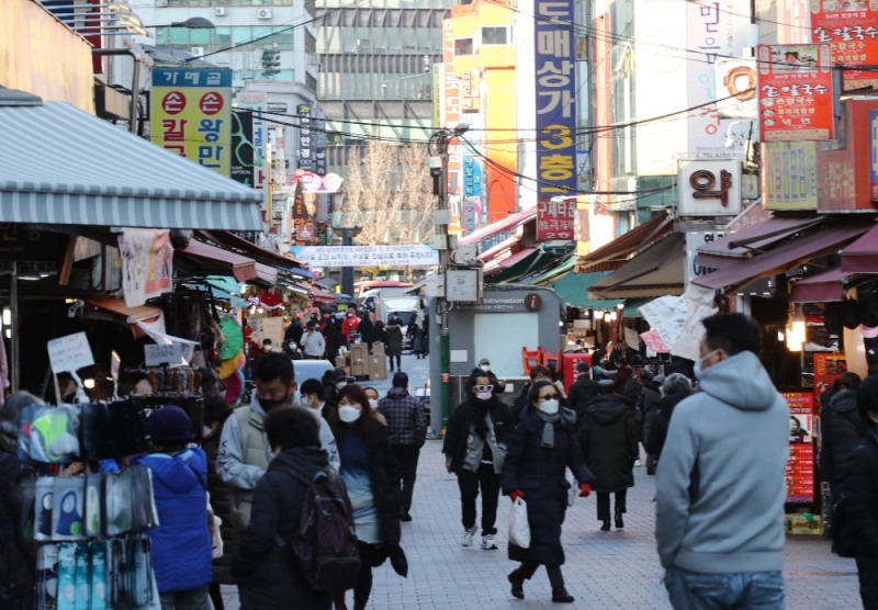 산업생산 증가 소비 감소(사진=연합뉴스)