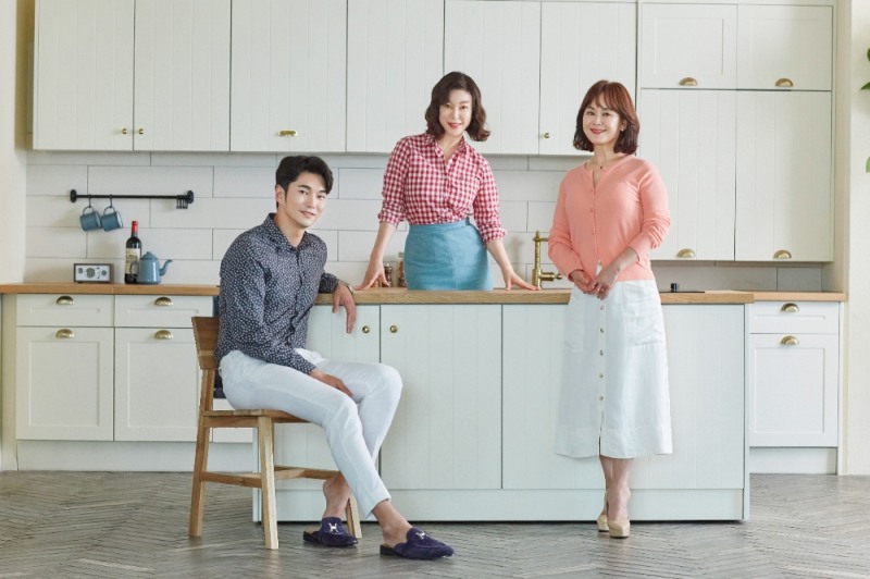 CJ오쇼핑 ‘최화정쇼’ 론칭 5주년 기념 이벤트 진행