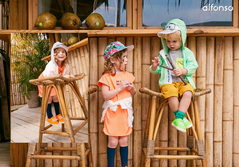 알퐁소 (왼)‘스마일 점퍼’, (오)’유캔 제이 점퍼’.(사진=제로투세븐)