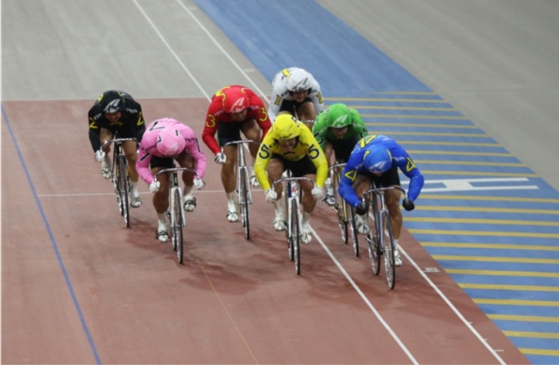 경륜 선수들의 경기 모습. (사진=국민체육진흥공단)