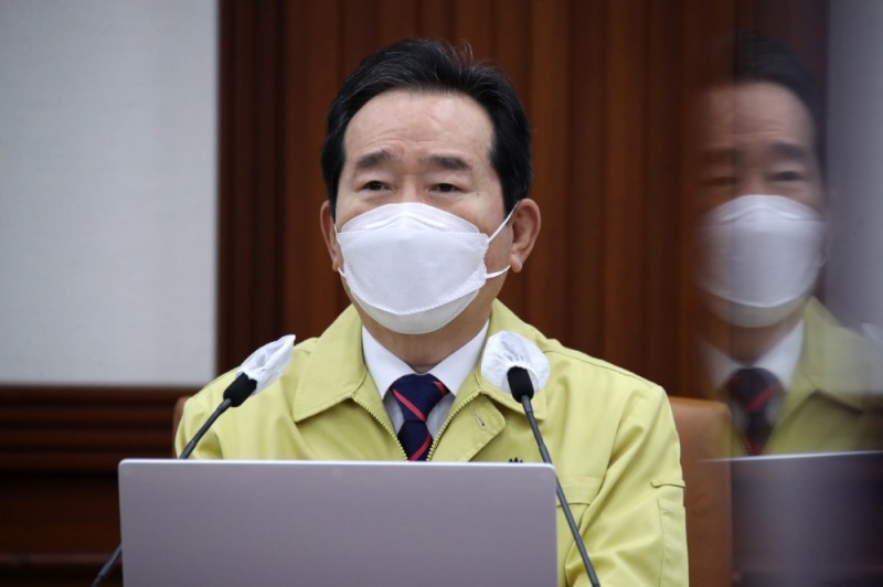 마지막 중대본 회의 주재하는 정세균 총리(사진=연합뉴스)