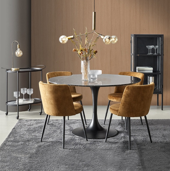 일바(ILVA), 원형테이블 Cactus table 론칭