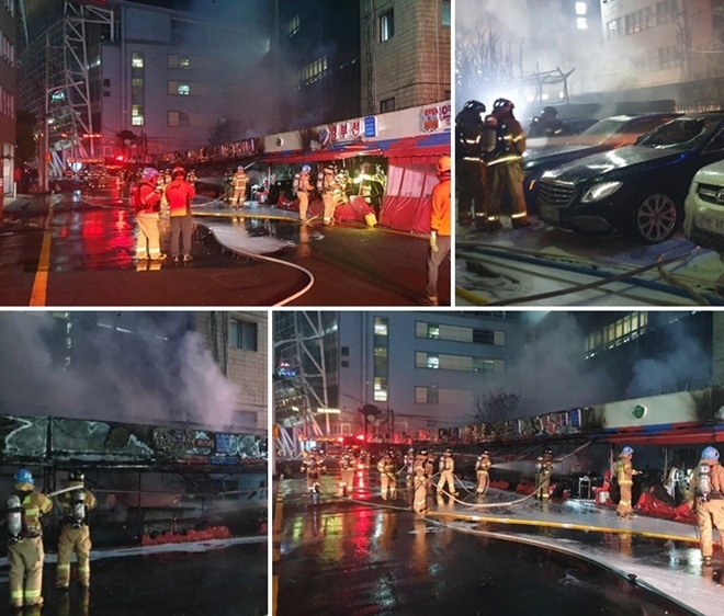 4월 20일 오전 2시 53분경 부산역풍물거리 골목 포장마차 9개동과 승용차 5대가 소훼.(사진제공=부산경찰청)