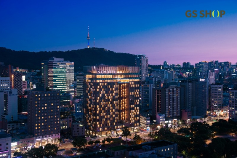 GS샵, ‘도심 속 힐링’ 노보텔 호캉스 패키지 방송