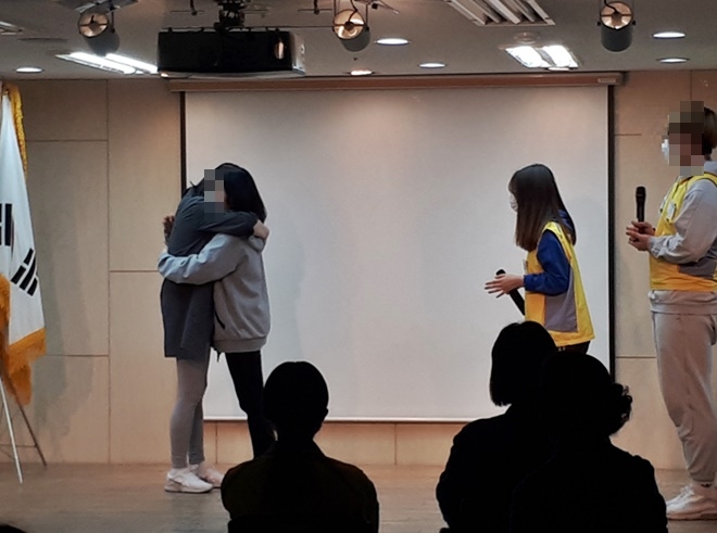 역할극을 통한 심리치료를 하고 있다. (사진제공=서울남부청소년비행예방센터)