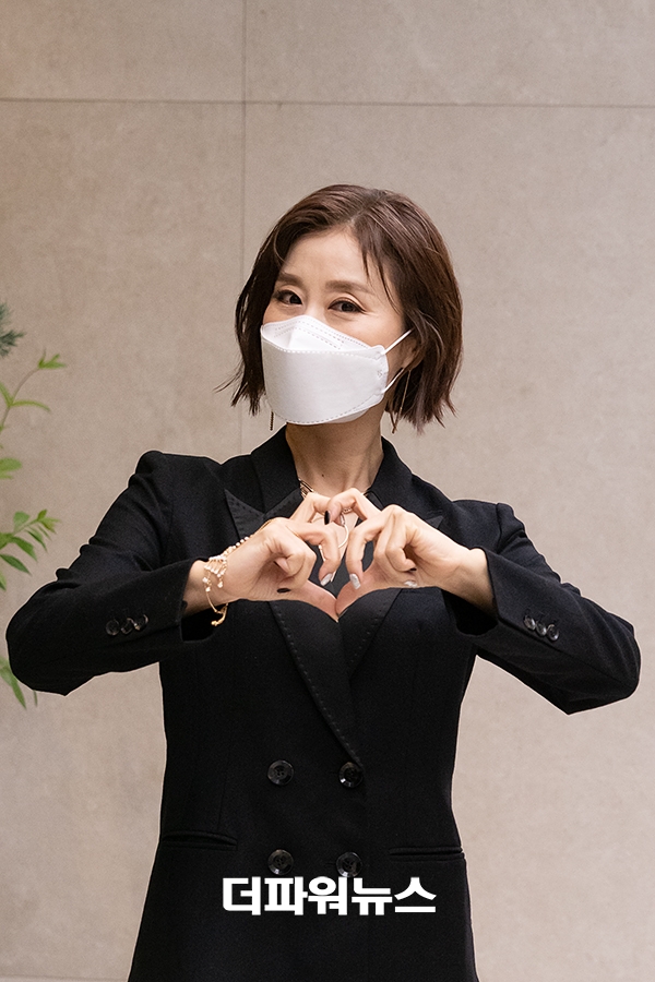 이재영, 온라인 팬미팅 출근길