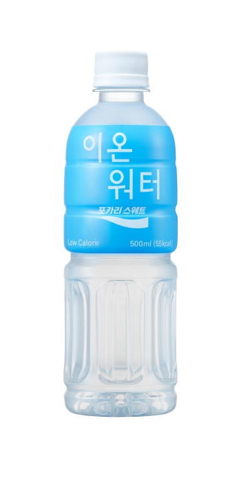 동아오츠카, 소외계층 여성 위해 포카리스웨트 이온워터 1만개 기부