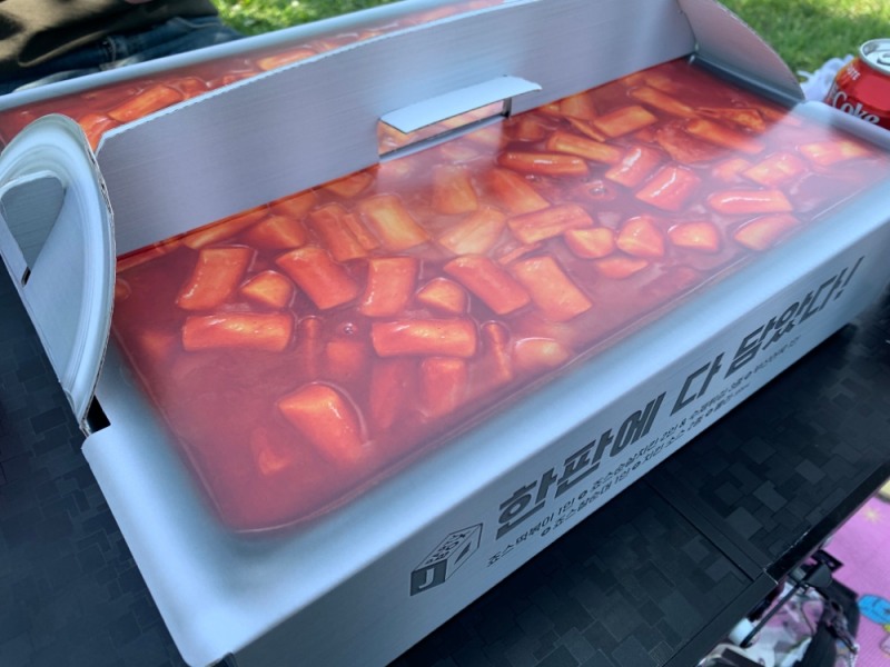 죠스떡볶이 ‘파티박스’ 첫 주 대비 325% 판매량 상승