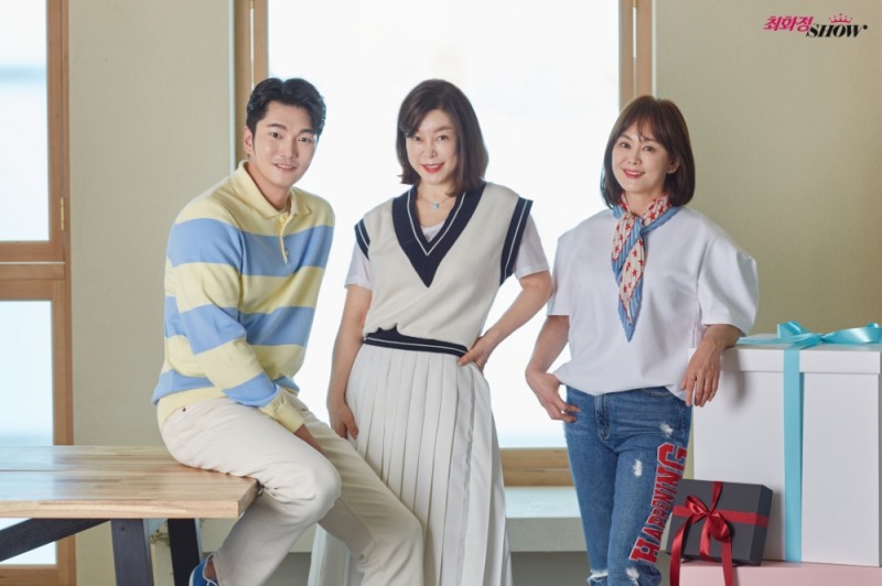 CJ온스타일 '최화정쇼' 한 달간 여름 특집 방송 진행