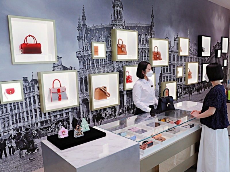 롯데백화점, 럭셔리 레더 하우스 '델보(Delvaux)' 오픈