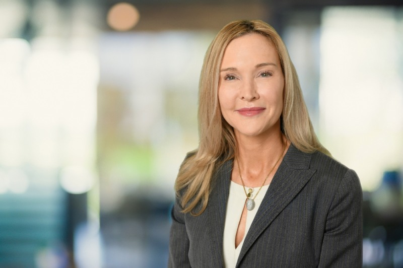 에이치엘비 미 자회사 엘레바, 의약품 마케팅 전문가 케이트 맥킨리 대표이사 선임