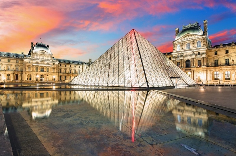 인터파크투어, 유럽 현지 라이브 방송 특별 편성