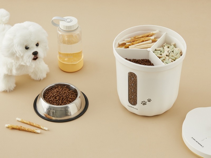 락앤락, ‘진공사료통’ 선보여