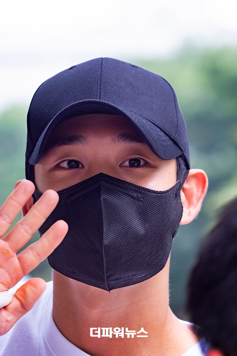 정해인, SBS 라디오 퇴근길