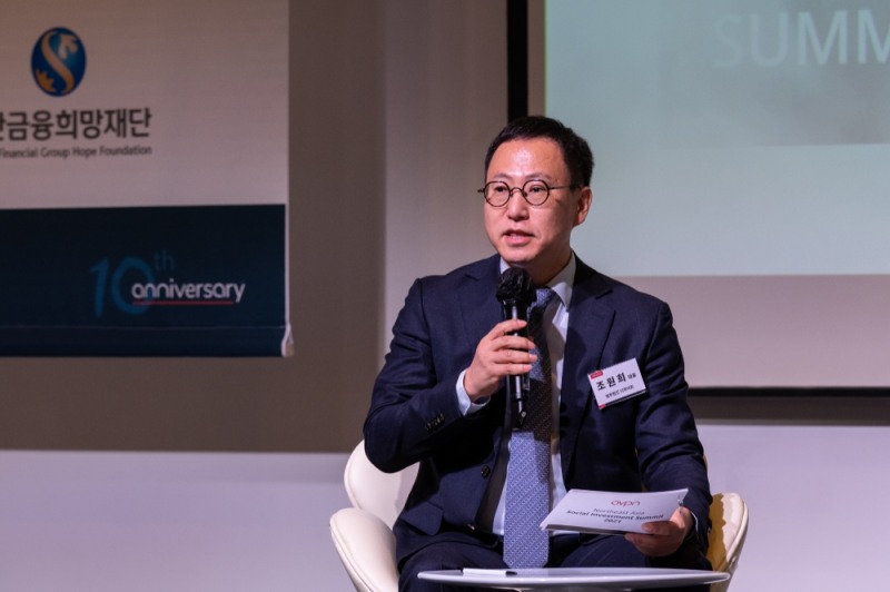 조원희 대표변호사가 진행을 하고 있다.(사진제공=법무법인 디라이트)