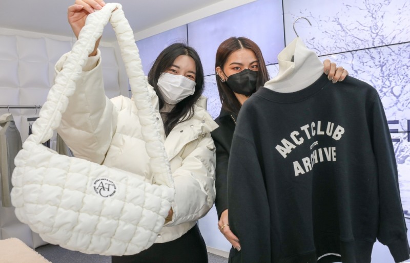 한섬, 성수동에 '시스템' 첫 팝업 스토어 '시스템 윈터 홈' 오픈