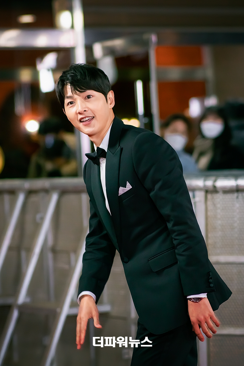 송중기, 청룡영화상 레드카펫