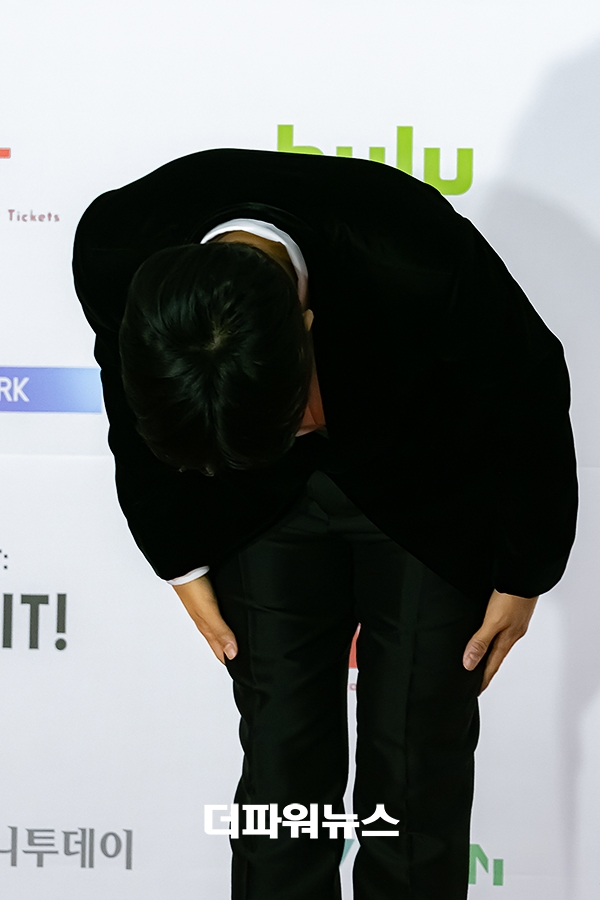임영웅, '2021 Asia Artist Awards' 포토월 행사