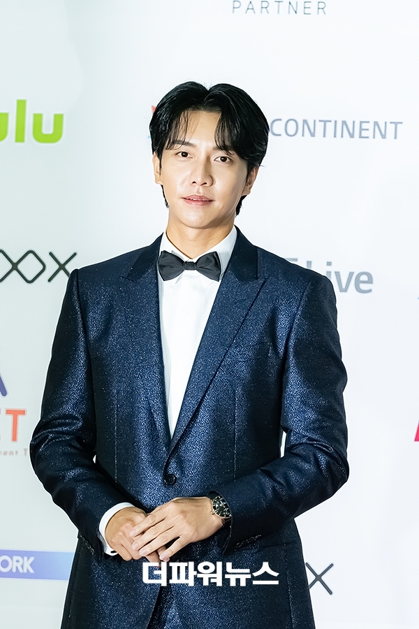 이승기, '2021 Asia Artist Awards' 포토월 행사