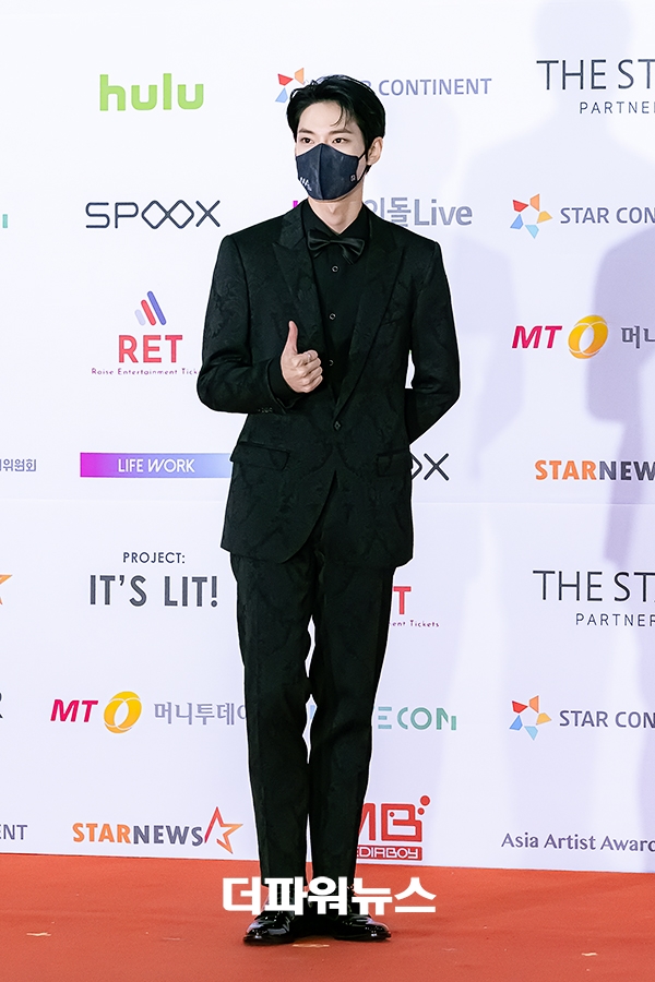 NCT 도영, '2021 Asia Artist Awards' 포토월 행사