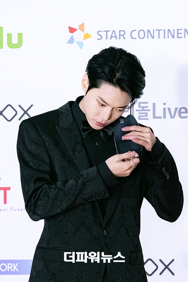 NCT 도영, '2021 Asia Artist Awards' 포토월 행사