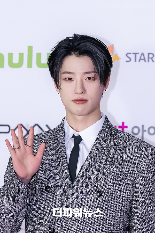 우즈, '2021 Asia Artist Awards' 포토월 행사