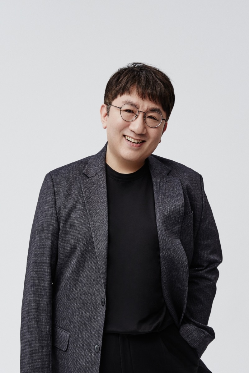방시혁 하이브 의장, 2021 MAMA 전문심사 부문서 통산 다섯 번째 ‘베스트 제작자’상 수상