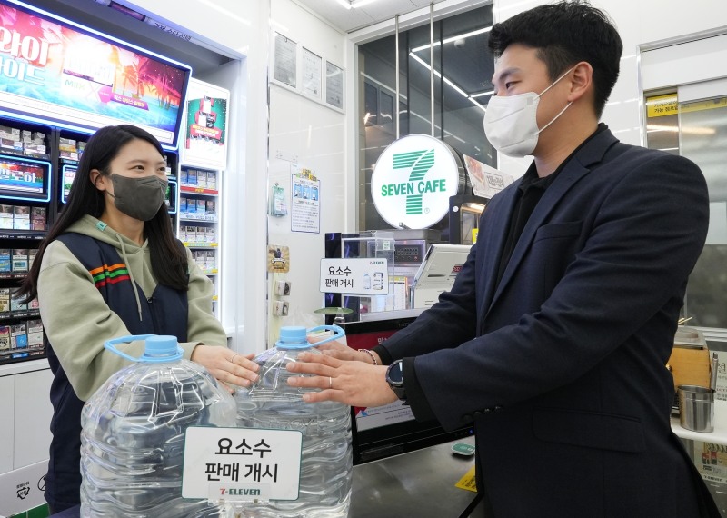 세븐일레븐 ‘유록스 요소수(10L)’ 판매 시작