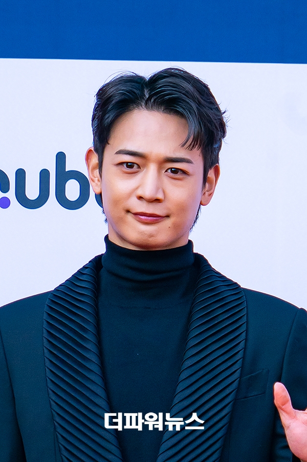 최민호, 가온차트 포토월 행사