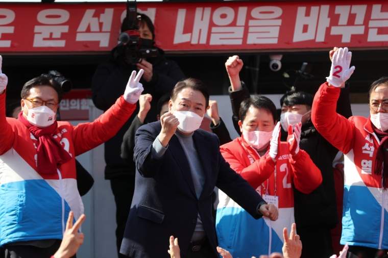 국민의힘 윤석열 대선 후보가 22일 충청남도 서산에서 유세를 진행하고 있다. 사진=윤석열캠프