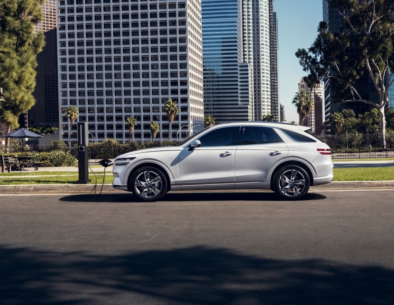 제네시스, ‘GV70 전동화 모델’ 사전계약 실시…7332만원