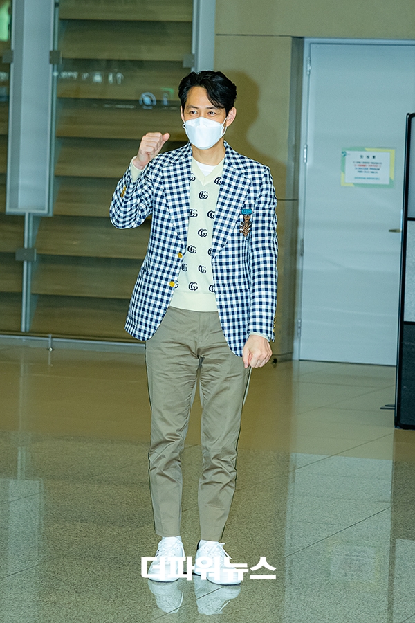 이정재, 인천국제공항 입국
