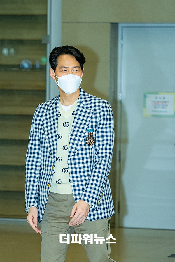 이정재, 인천국제공항 입국
