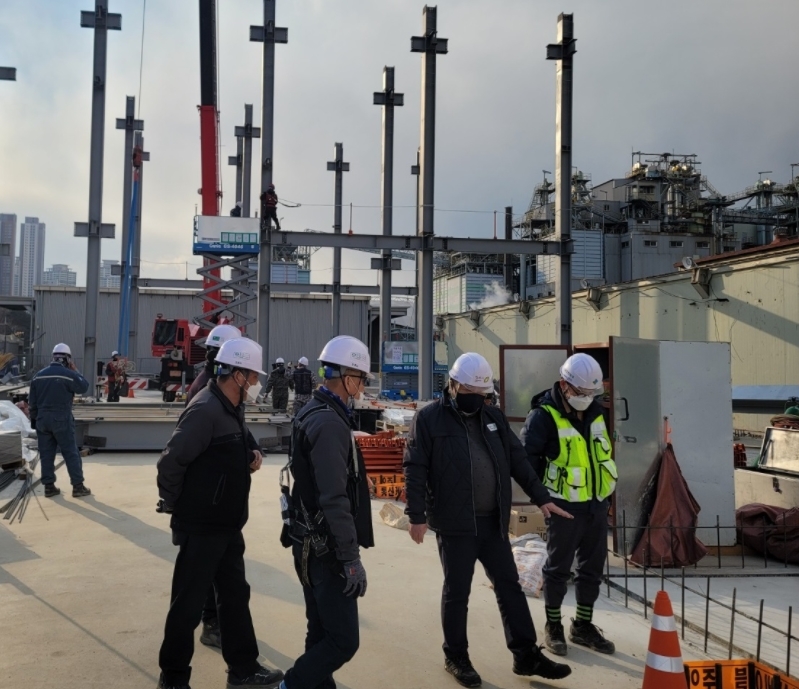 청주시 건설현장 합동점검 모습. (사진=국토안전관리원)