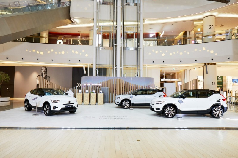 볼보자동차, 롯데월드몰서 ‘C40 리차지’ 전시