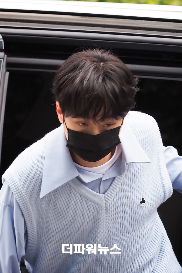이찬원, KBS 불후의명곡 출근길