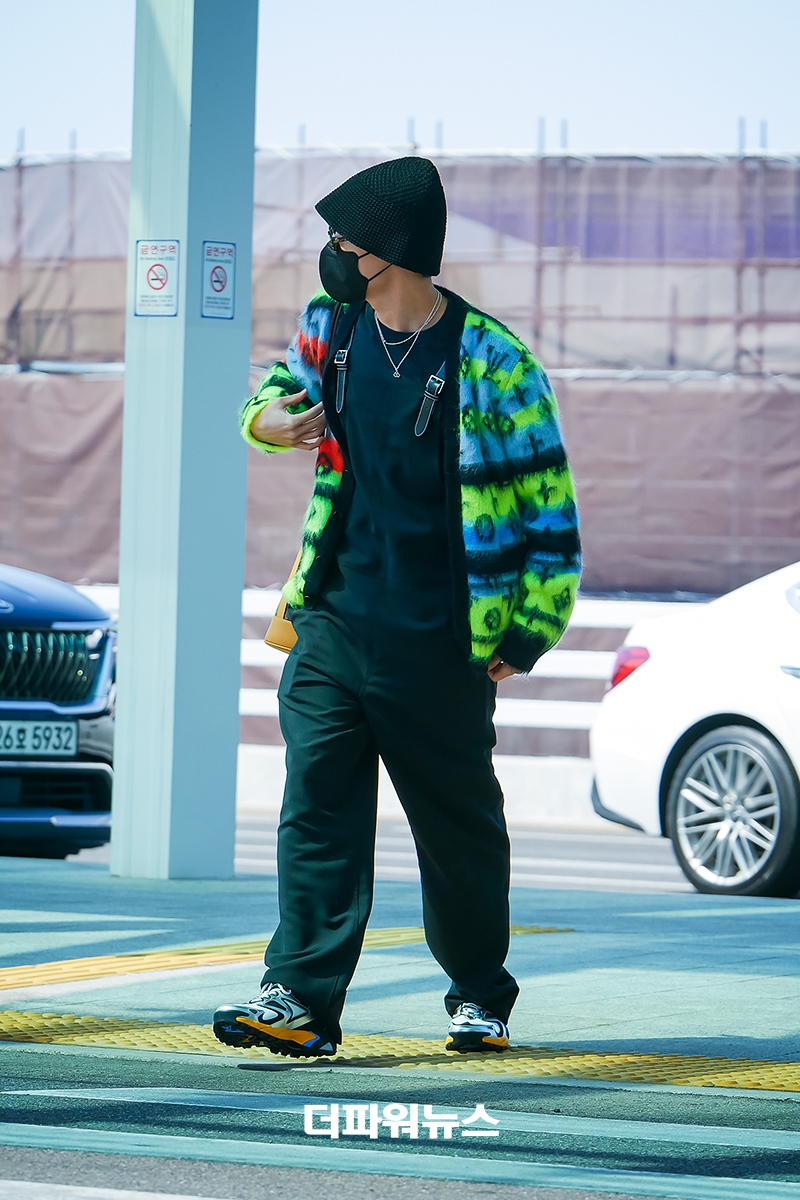 방탄소년단(BTS) 제이홉, 인천국제공항 출국