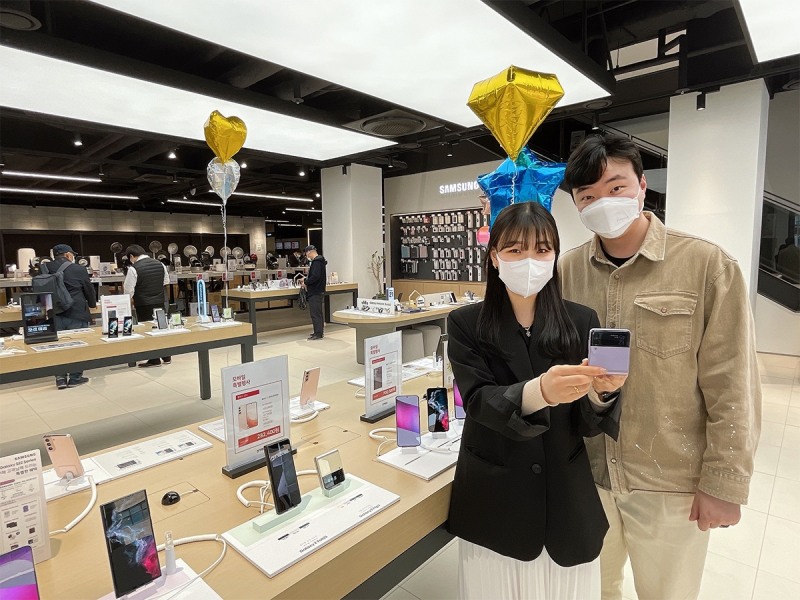 전자랜드, 2022년에도 ‘자급제 폰’ 인기 고공 행진