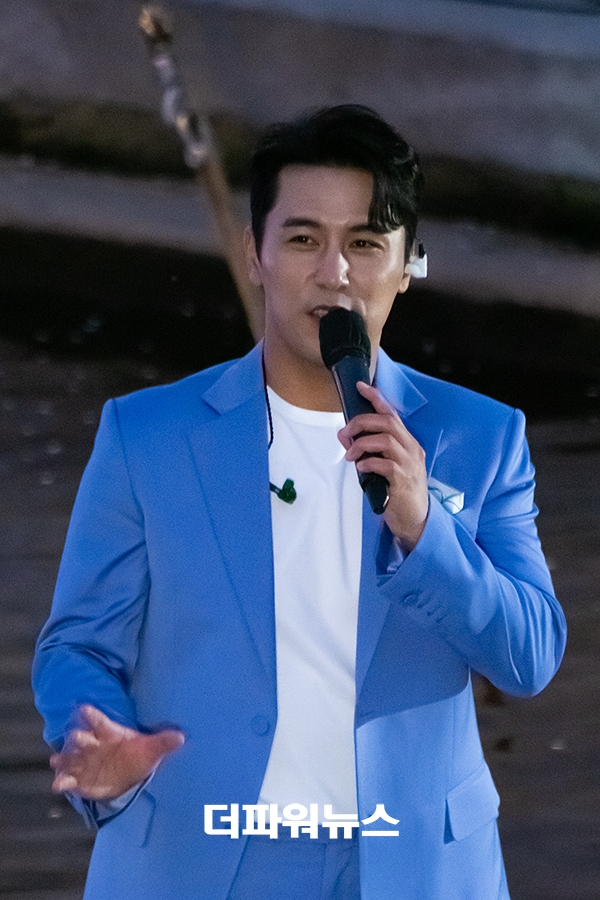 장민호, 불광천 벚꽃길 콘서트