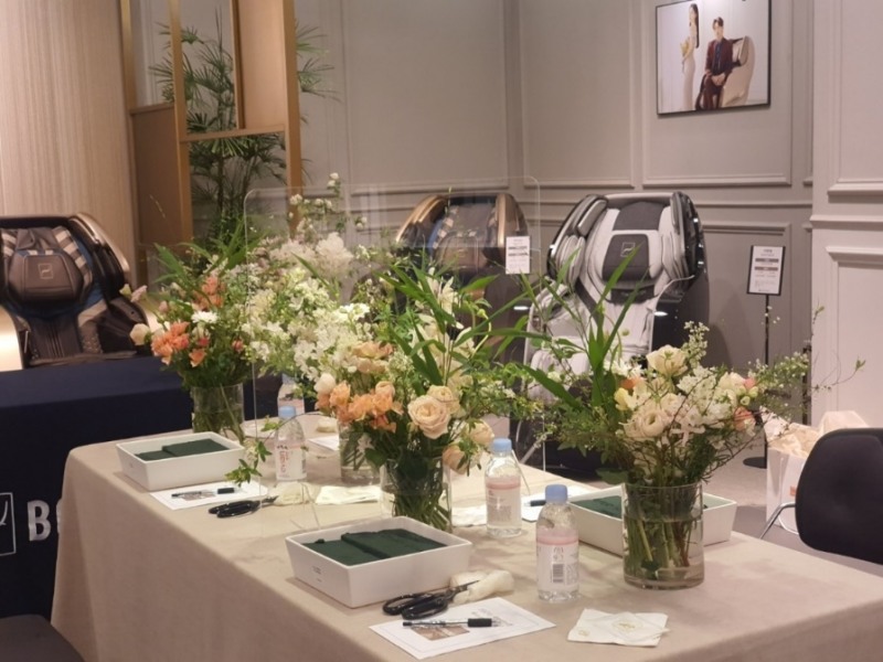 바디프랜드, 현대百 충청점서 '봄맞이 플라워 센터피스 만들기' 클래스 진행