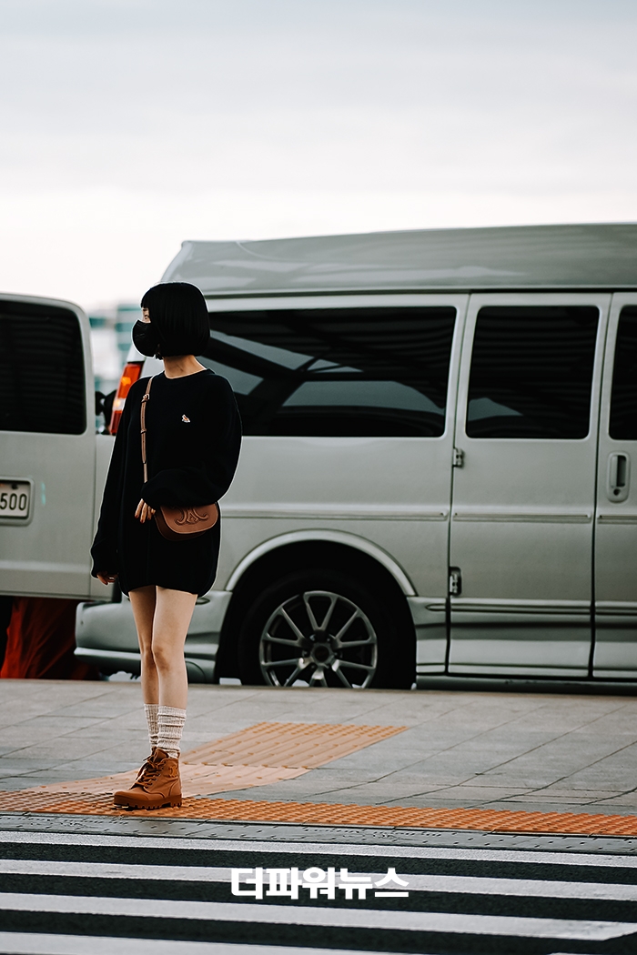 이유비, 인천국제공항 출국