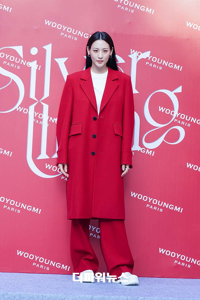 수현, 런칭 행사