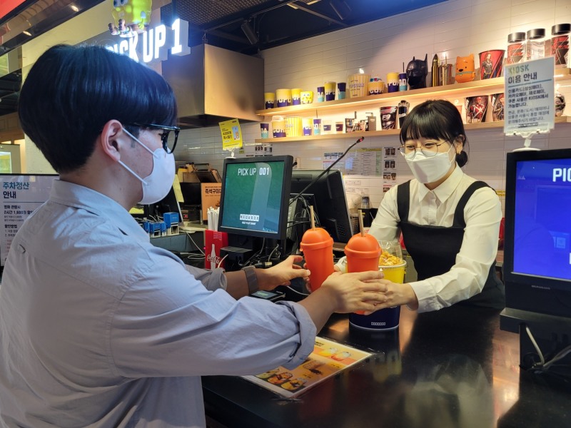 메가박스, 다회용기 도입해 ESG 경영 동참…이벤트도 진행