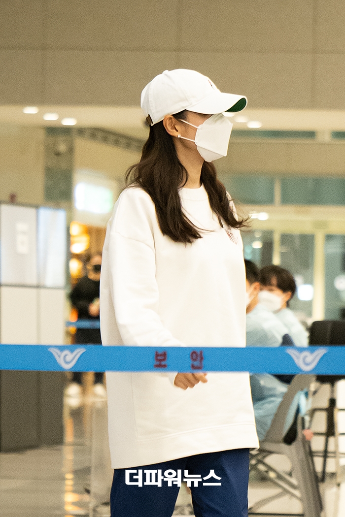 손예진, 인천국제공항 입국