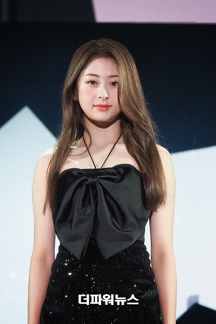 르세라핌 허윤진, 미니앨범 쇼케이스