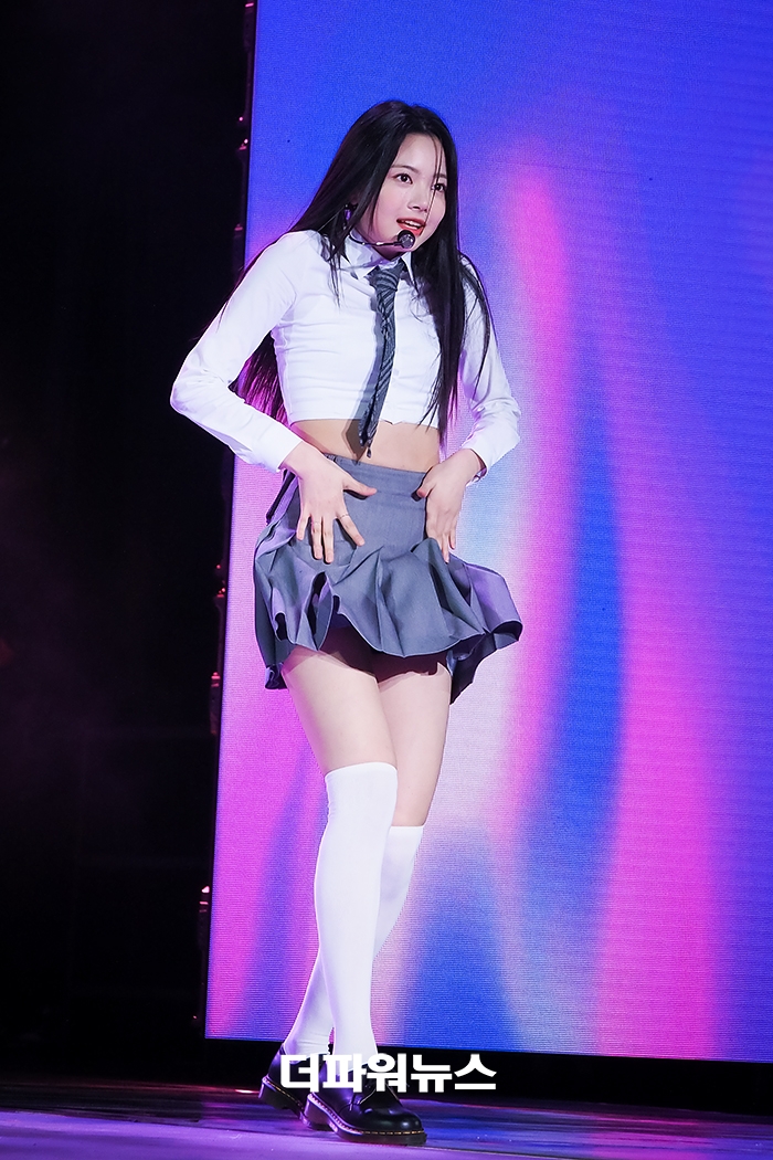 르세라핌 홍은채, 미니앨범 쇼케이스