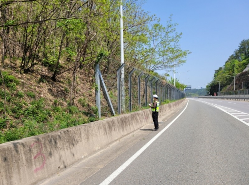 비탈면 점검모습. (사진=국토안전관리원)